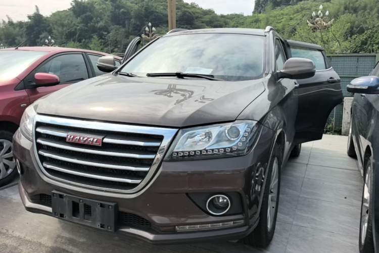 Used Haval H2 2016 Red-Label 1.5T Manual Two-Wheel Drive Luxury Model Guazi used car, China used car export, Used car for sale, Used  cars, Cheapest cars for sale
