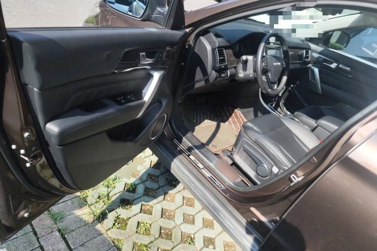 Used Haval H2 2016 Red-Label 1.5T Automatic Two-Wheel Drive Luxury Model Driver Seat