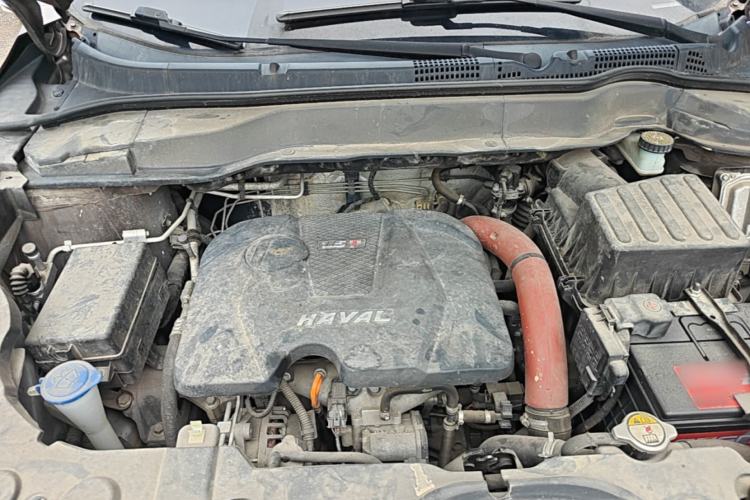 Used Haval H2 2016 Red Label 1.5T Manual Two-Wheel Drive Elite Model Engine Bay