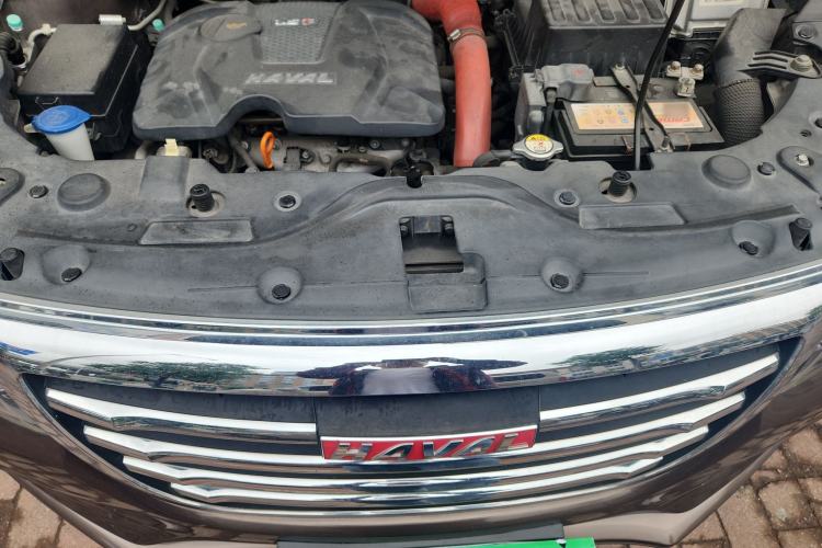 Used Haval H2 2016 Red-Label 1.5T Automatic Two-Wheel Drive Luxury Model Engine Bay