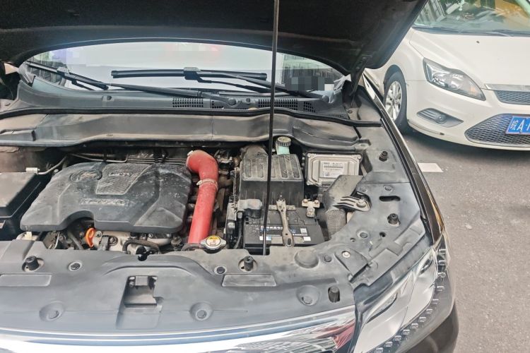 Used Haval H2 2016 Red Label 1.5T Automatic Two-Wheel Drive Elite Model Engine Bay Left