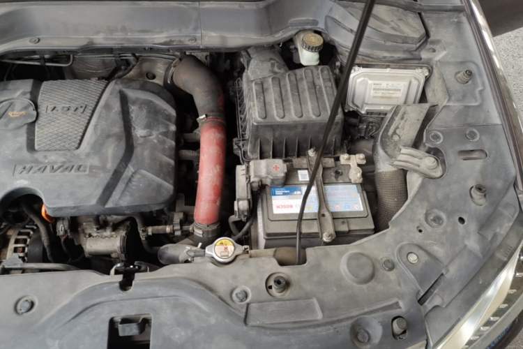 Used Haval H2 2016 Red-Label 1.5T Automatic Two-Wheel Drive Luxury Model Engine Bay Left