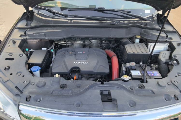 Used Haval H2 2016 Red-Label 1.5T Manual Two-Wheel Drive Luxury Model Engine Bay