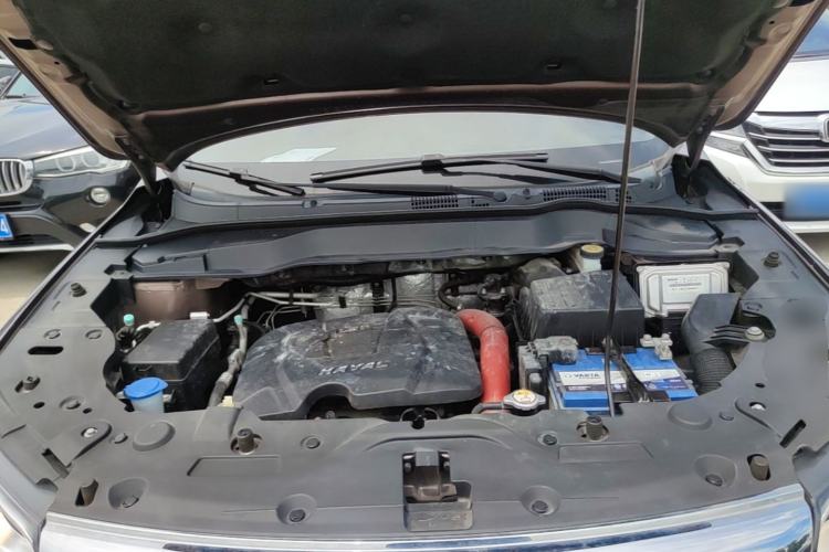 Used Haval H2 2016 Red Label 1.5T Manual Two-Wheel Drive Prestige Model Engine Bay