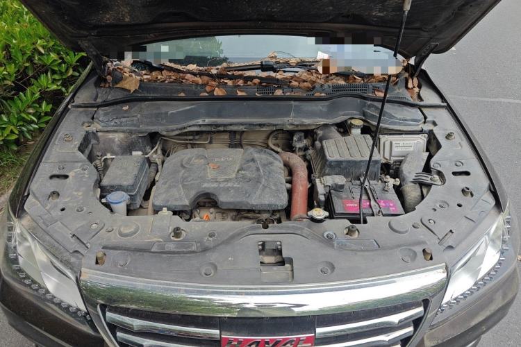 Used Haval H2 2016 Red Label 1.5T Manual Two-Wheel Drive Elite Model Engine Bay