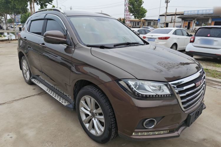 Used Haval H2 2016 Red-Label 1.5T Automatic Two-Wheel Drive Luxury Model Front Right 45 Deg