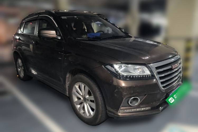 Used Haval H2 2016 Red-Label 1.5T Manual Two-Wheel Drive Luxury Model Front Right 45 Deg