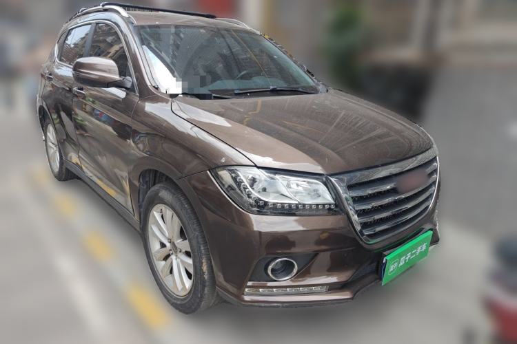 Used Haval H2 2016 Red-Label 1.5T Manual Two-Wheel Drive Luxury Model Front Right 45 Deg