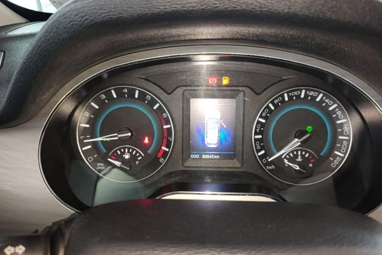 Used Haval H2 2016 Red-Label 1.5T Manual Two-Wheel Drive Luxury Model Instrument Cluster