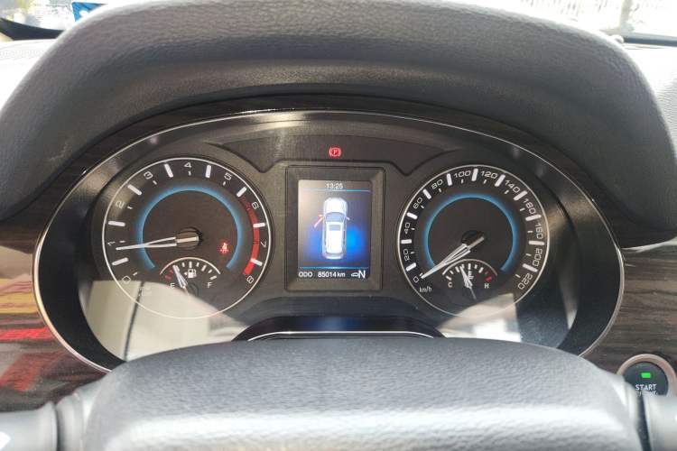 Used Haval H2 2016 Red-Label 1.5T Automatic Two-Wheel Drive Luxury Model Instrument Cluster