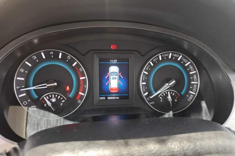 Used Haval H2 2016 Red-Label 1.5T Manual Two-Wheel Drive Luxury Model Instrument Cluster