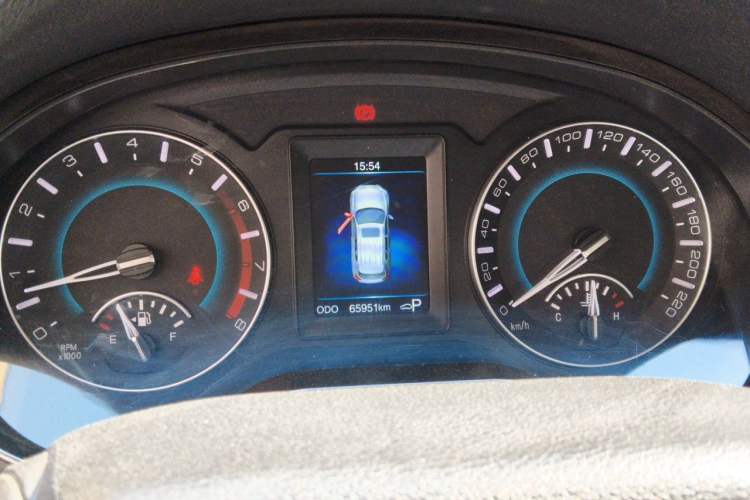 Used Haval H2 2016 Red-Label 1.5T Automatic Two-Wheel Drive Luxury Model Instrument Cluster