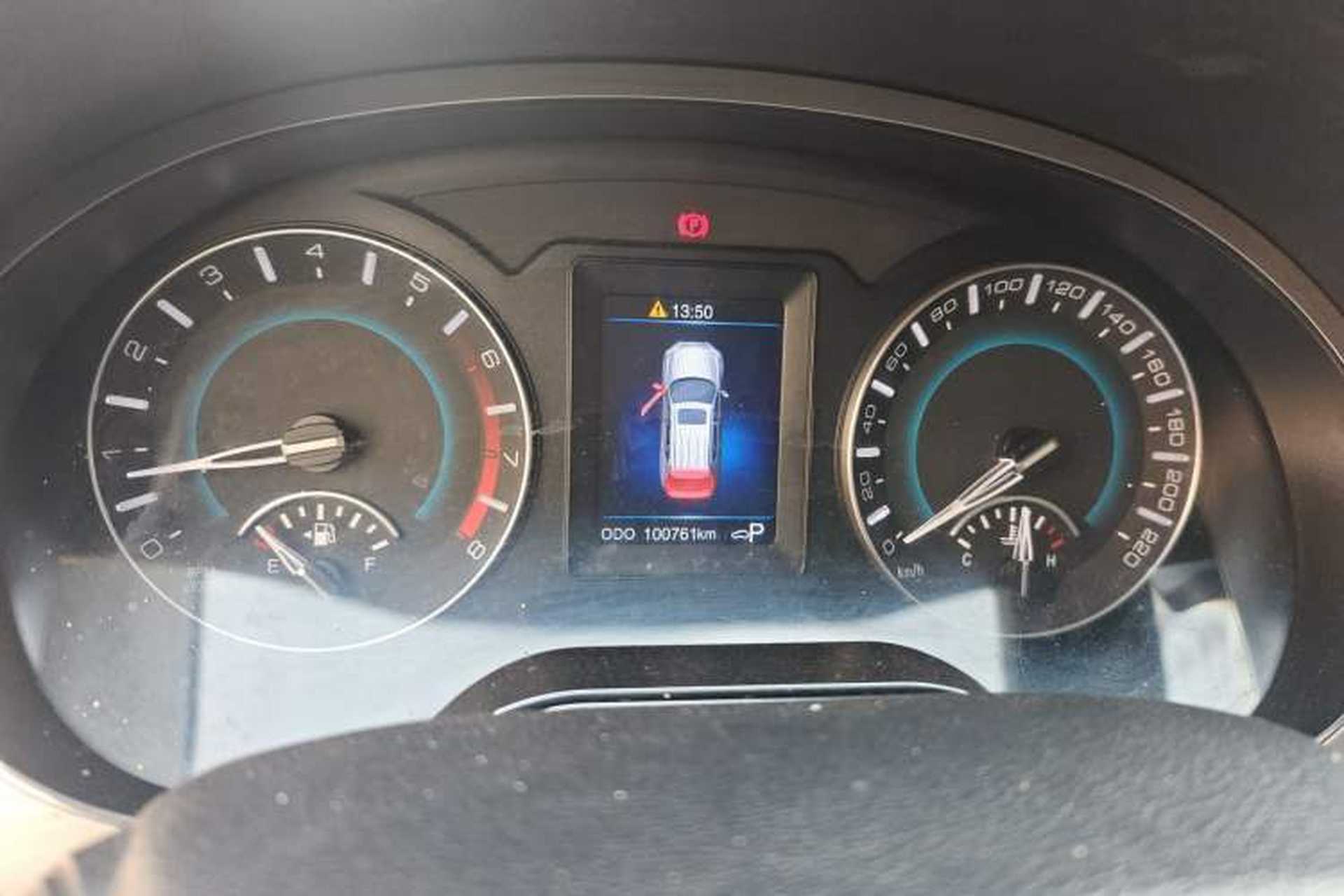 Used Haval H2 2016 Red-Label 1.5T Automatic Two-Wheel Drive Luxury Model Instrument Cluster