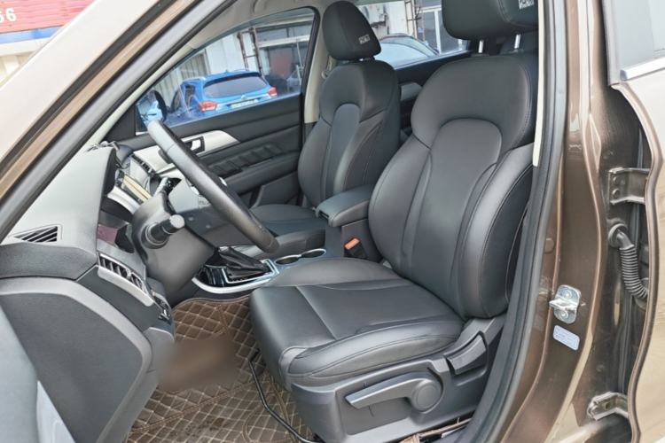 Used Haval H2 2016 Red-Label 1.5T Automatic Two-Wheel Drive Luxury Model Left Front Seat