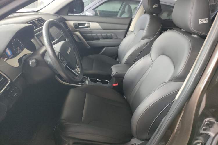 Used Haval H2 2016 Red-Label 1.5T Automatic Two-Wheel Drive Luxury Model Left Front Seat