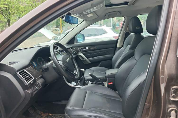 Used Haval H2 2016 Red Label 1.5T Manual Two-Wheel Drive Elite Model Left Front Seat
