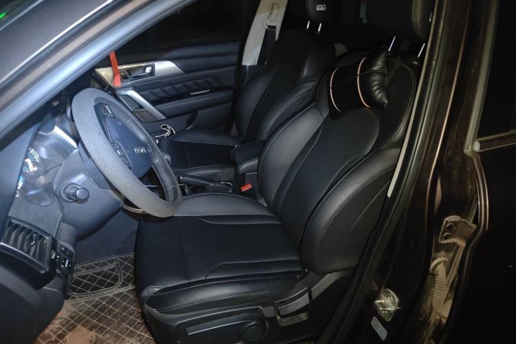 Used Haval H2 2016 Red Label 1.5T Manual Two-Wheel Drive Elite Model Left Front Seat