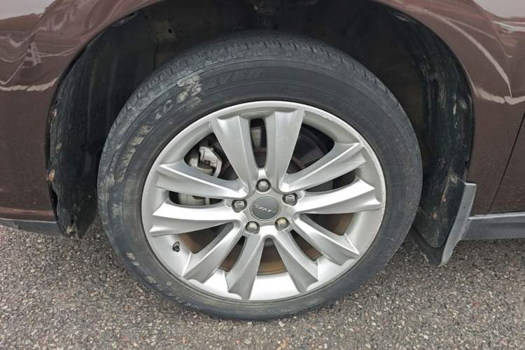 Used Haval H2 2016 Red-Label 1.5T Automatic Two-Wheel Drive Luxury Model Left Front Wheel Hub