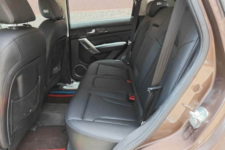 Used Haval H2 2016 Red Label 1.5T Automatic Two-Wheel Drive Elite Model Left Rear Seat
