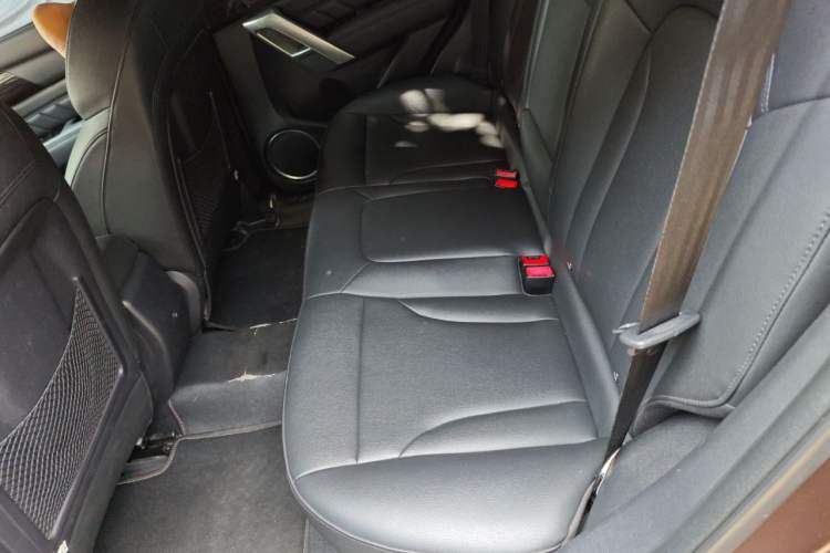 Used Haval H2 2016 Red-Label 1.5T Automatic Two-Wheel Drive Luxury Model Left Rear Seat