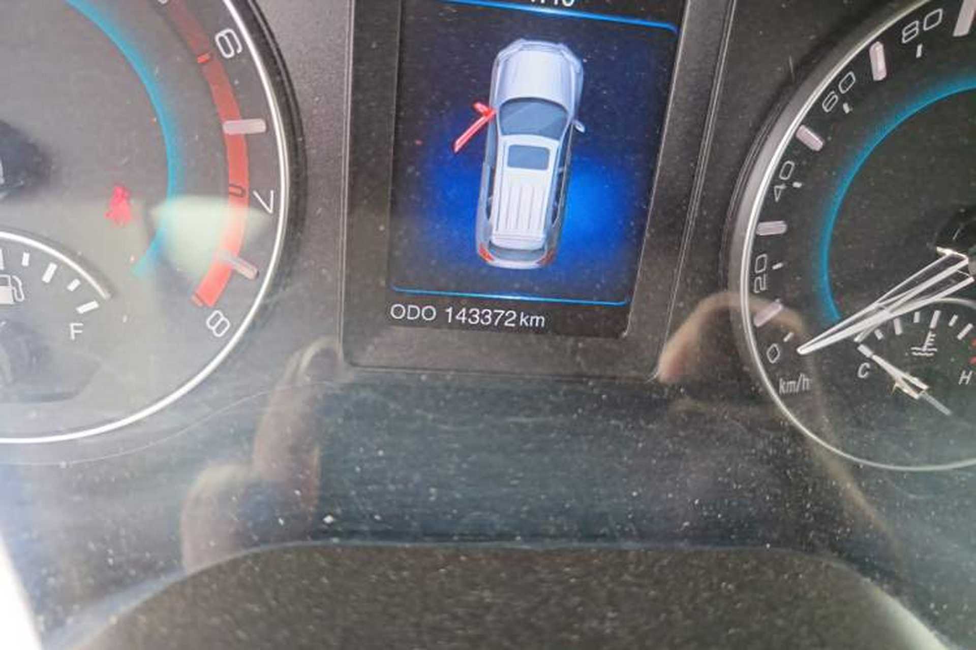 Used Haval H2 2016 Red Label 1.5T Manual Two-Wheel Drive Elite Model Odometer Close Up