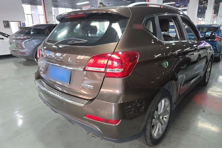 Used Haval H2 2016 Red-Label 1.5T Automatic Two-Wheel Drive Luxury Model Rear Right 45 Deg