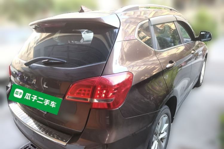 Used Haval H2 2016 Red-Label 1.5T Manual Two-Wheel Drive Luxury Model Rear Right 45 Deg