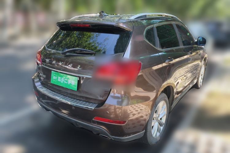 Used Haval H2 2016 Red-Label 1.5T Automatic Two-Wheel Drive Luxury Model Rear Right 45 Deg