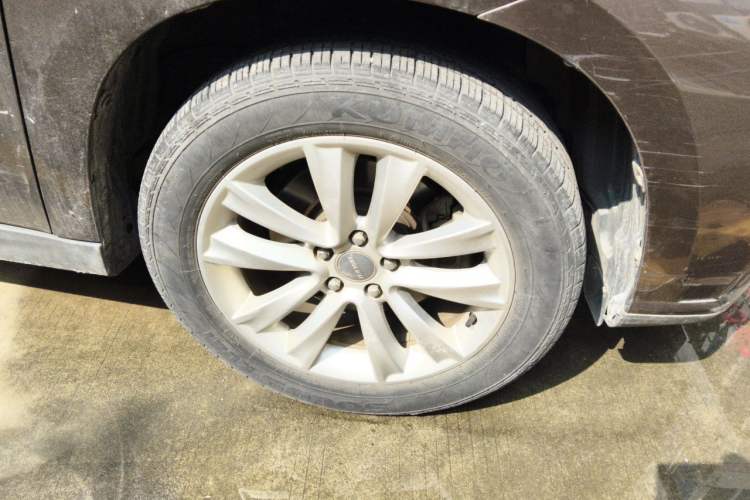 Used Haval H2 2016 Red-Label 1.5T Automatic Two-Wheel Drive Luxury Model Right Front Wheel Hub
