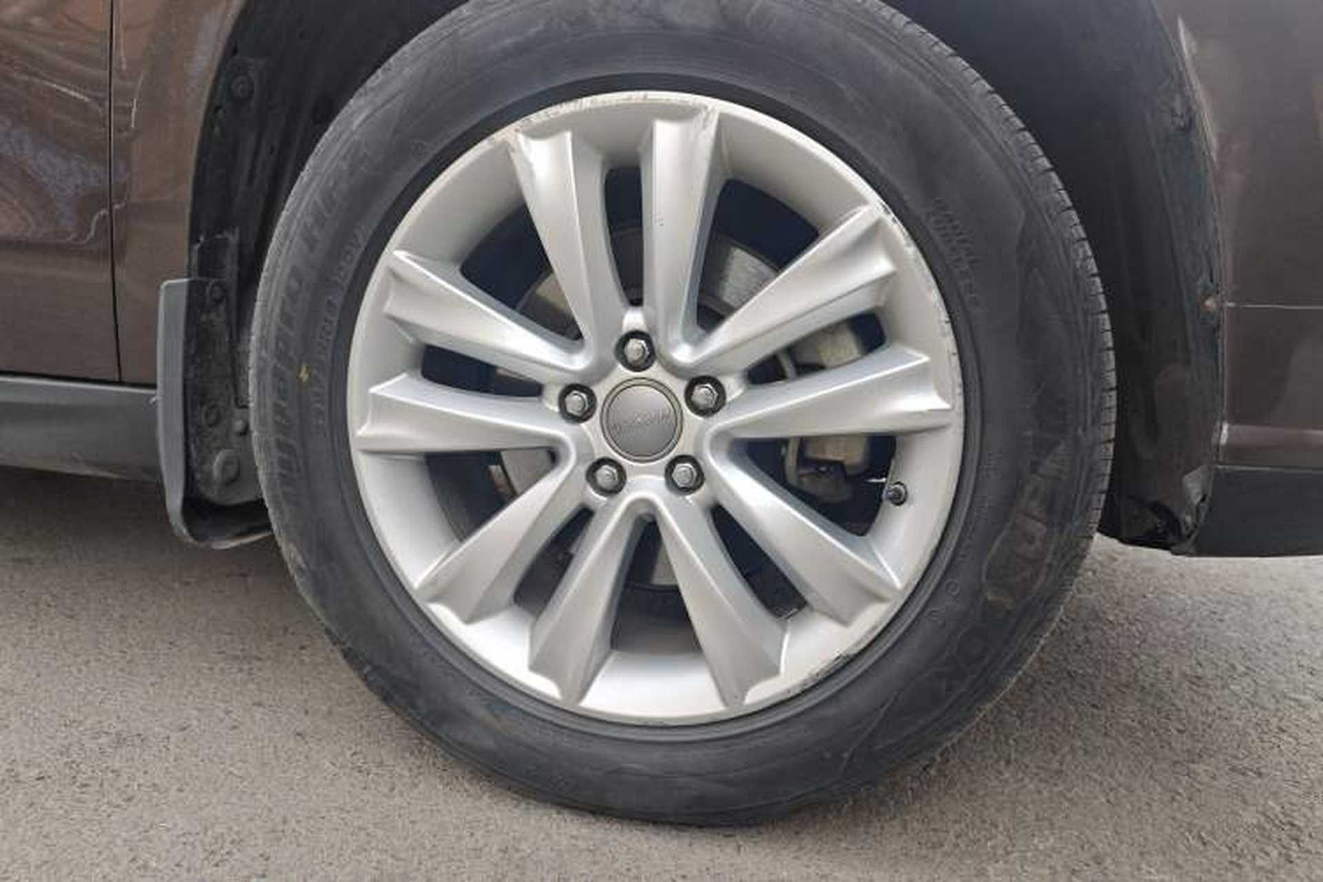 Used Haval H2 2016 Red-Label 1.5T Automatic Two-Wheel Drive Luxury Model Right Front Wheel Hub