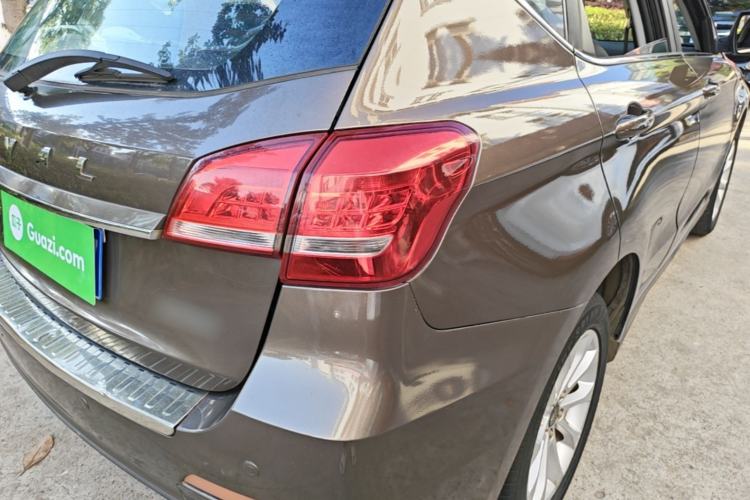 Used Haval H2 2016 Red-Label 1.5T Automatic Two-Wheel Drive Luxury Model Right Rear Taillight