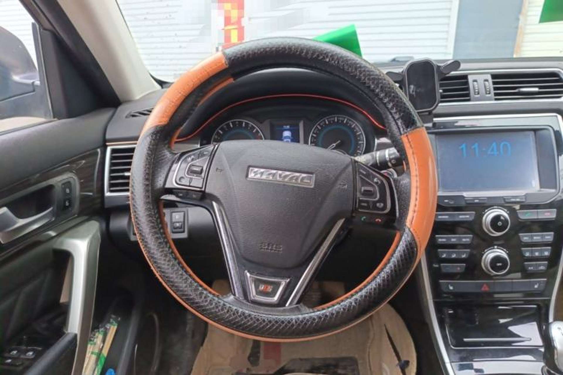Used Haval H2 2016 Red Label 1.5T Manual Two-Wheel Drive Elite Model Steering Wheel