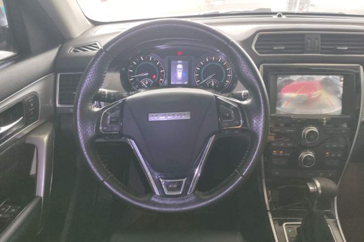 Used Haval H2 2016 Red-Label 1.5T Automatic Two-Wheel Drive Luxury Model Steering Wheel