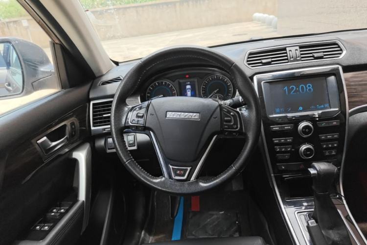 Used Haval H2 2016 Red Label 1.5T Automatic Two-Wheel Drive Elite Model Steering Wheel