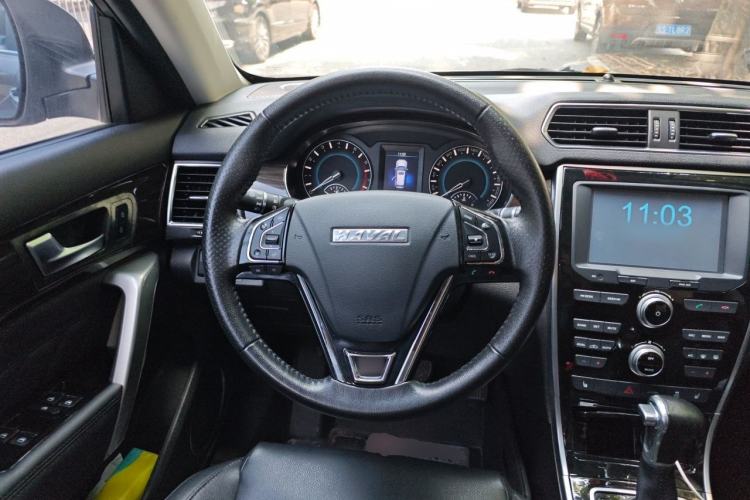 Used Haval H2 2016 Red-Label 1.5T Automatic Two-Wheel Drive Luxury Model Steering Wheel