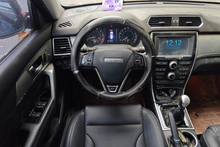 Used Haval H2 2016 Red Label 1.5T Manual Two-Wheel Drive Elite Model Steering Wheel