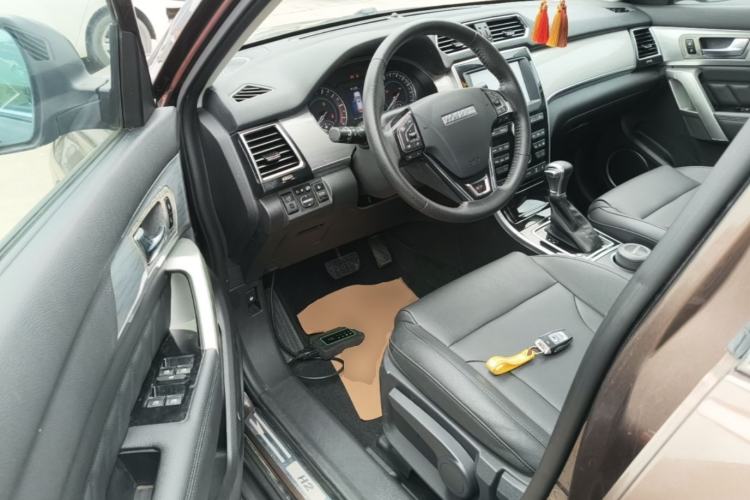 Used Haval H2 2016 Red-Label 1.5T Automatic Two-Wheel Drive Luxury Model Driver Seat