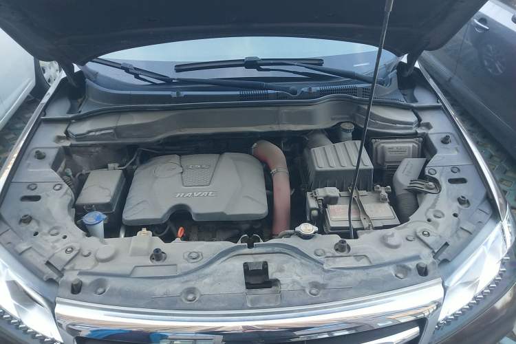 Used Haval H2 2016 Red-Label 1.5T Automatic Two-Wheel Drive Luxury Model Engine Bay