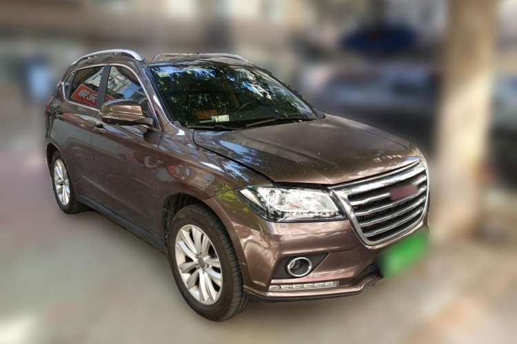 Used Haval H2 2016 Red-Label 1.5T Automatic Two-Wheel Drive Luxury Model Front Right 45 Deg