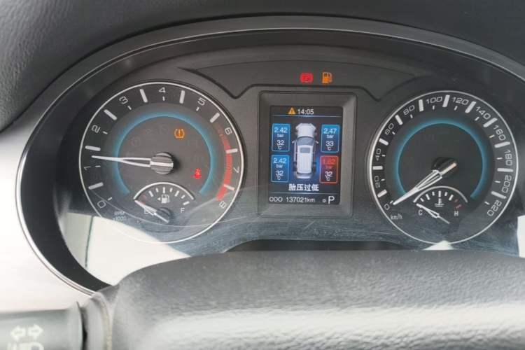 Used Haval H2 2016 Red-Label 1.5T Automatic Two-Wheel Drive Luxury Model Instrument Cluster