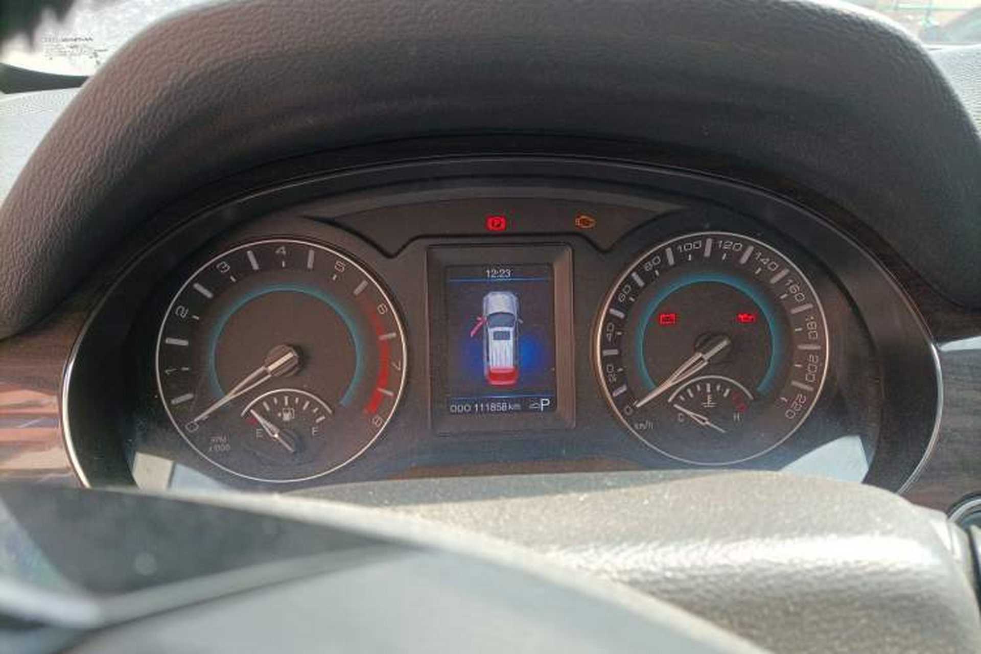 Used Haval H2 2016 Red-Label 1.5T Automatic Two-Wheel Drive Luxury Model Instrument Cluster