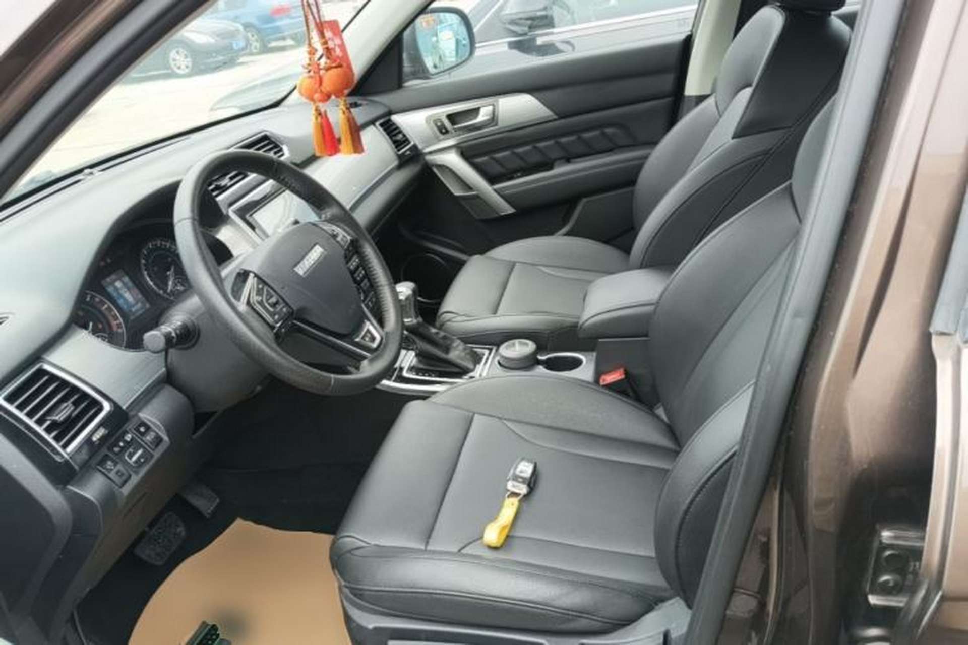 Used Haval H2 2016 Red-Label 1.5T Automatic Two-Wheel Drive Luxury Model Left Front Seat