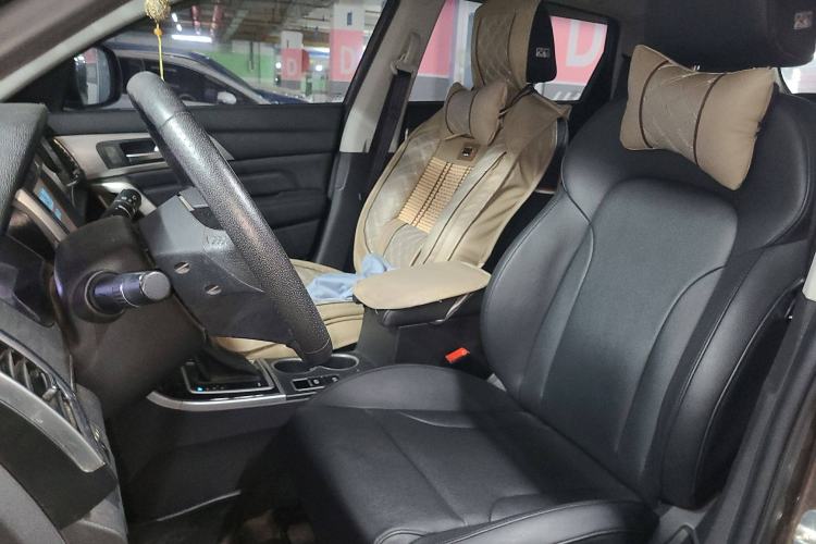 Used Haval H2 2016 Red-Label 1.5T Automatic Two-Wheel Drive Luxury Model Left Front Seat
