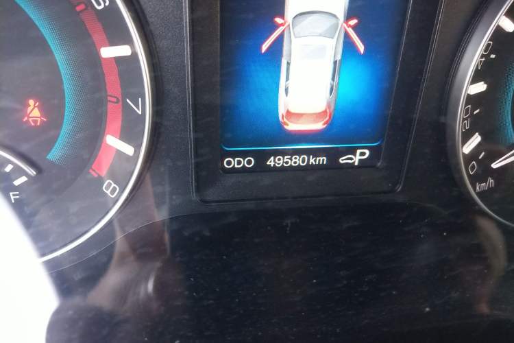 Used Haval H2 2016 Red-Label 1.5T Automatic Two-Wheel Drive Luxury Model Odometer Close Up