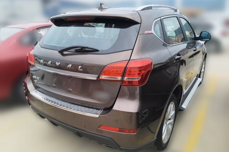 Used Haval H2 2016 Red-Label 1.5T Automatic Two-Wheel Drive Luxury Model Rear Right 45 Deg