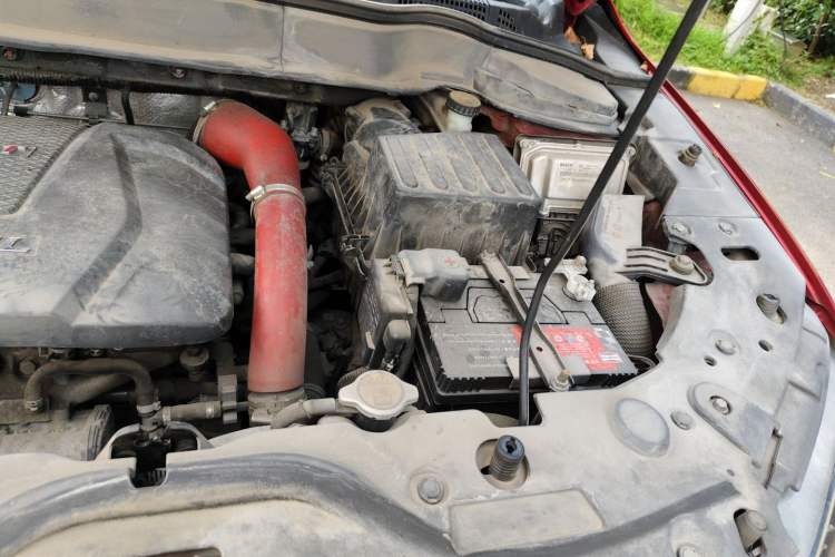 Used Haval H2 2016 Red Label 1.5T Automatic Two-Wheel Drive Prestige Model Engine Bay Left