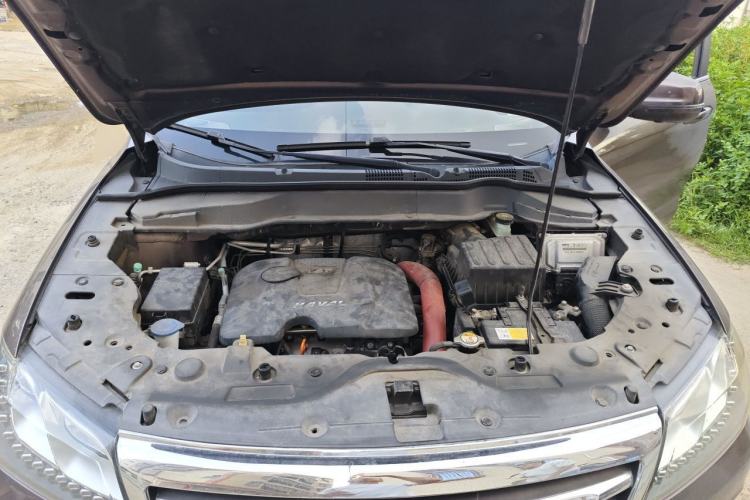 Used Haval H2 2016 Red-Label 1.5T Manual Two-Wheel Drive Comfort Model Engine Bay