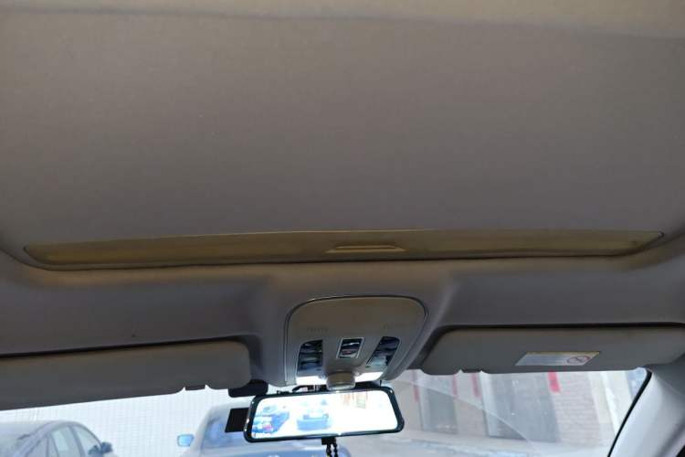 Used Haval H2 2016 Red-Label 1.5T Manual Two-Wheel Drive Comfort Model Headliner