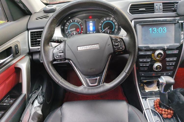 Used Haval H2 2016 Red Label 1.5T Automatic Two-Wheel Drive Prestige Model Steering Wheel