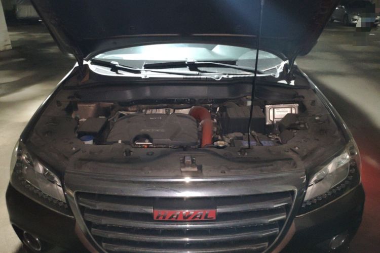 Used Haval H2 2016 Red-Label 1.5T Automatic Two-Wheel Drive Luxury Model Engine Bay